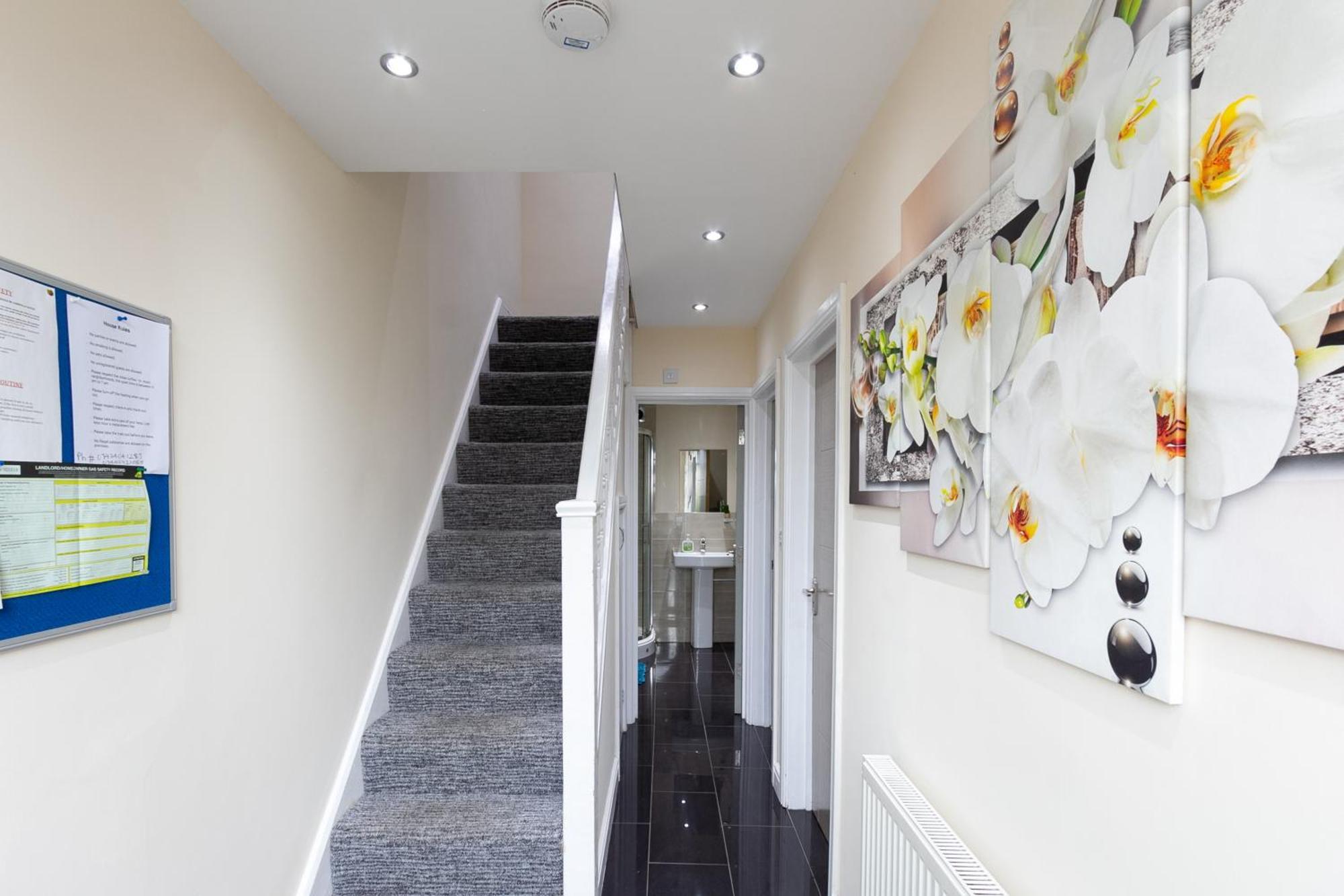 Bathway House - Free Secured Parking And Wifi Apartment Coventry Exterior photo